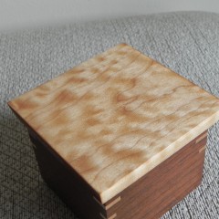 Quilted Maple lid